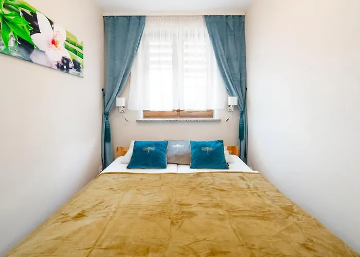 Appartamento Szept Lasu - Z Prywatnym Parkingiem - Space *